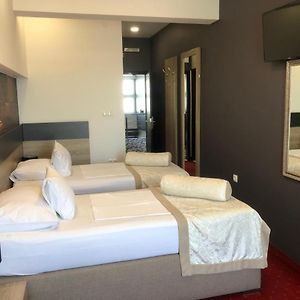 Delüks İki Yataklı Oda